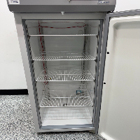Thermo TSX Series -20C Freezer image 3